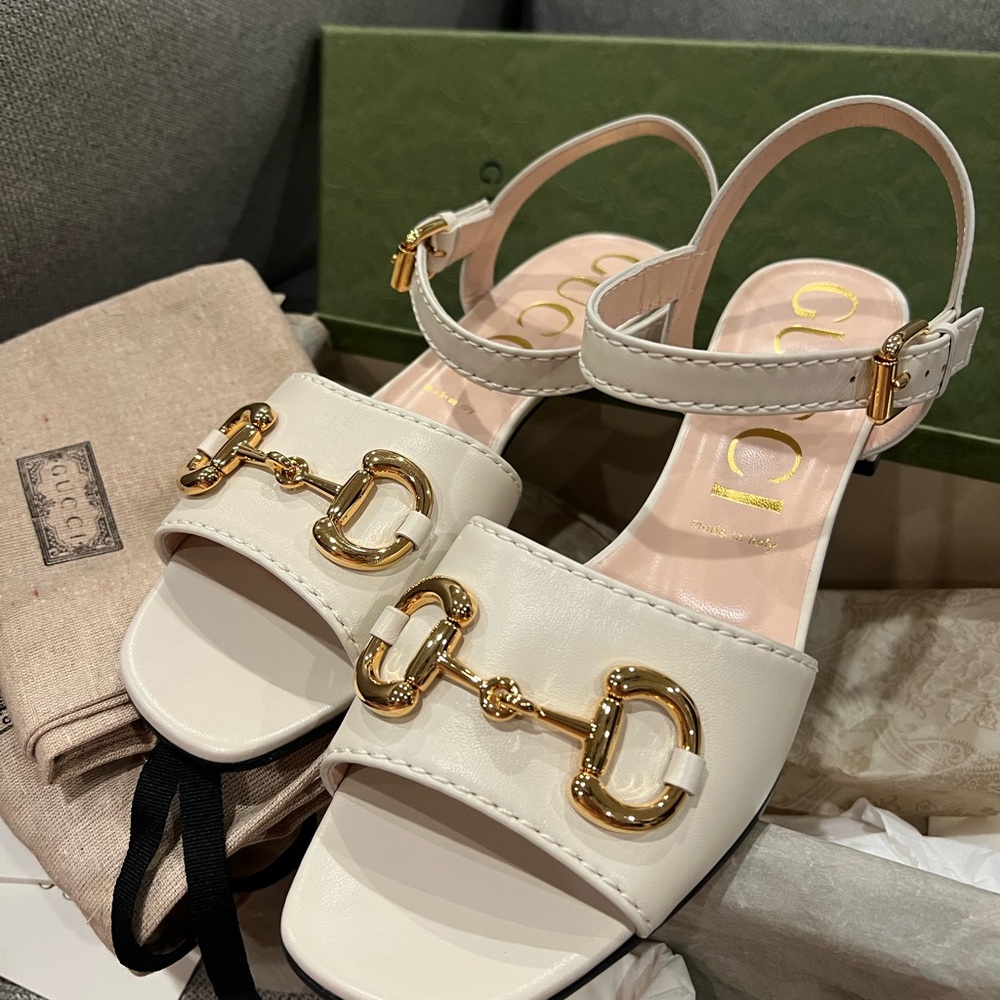 NEW Gucci Cream Horsebit leather Sandals - Picture 7 of 10